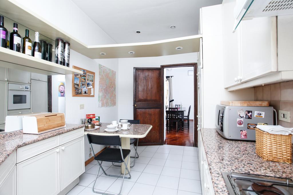 Pantheon Square Family Apartment Rome Exterior photo